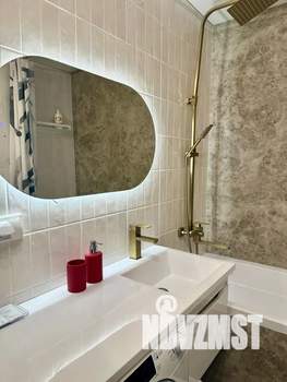 Студия квартира, посуточно, 27м2, 27/28 этаж