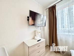 Студия квартира, посуточно, 32м2, 2/25 этаж