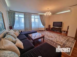 3-к квартира, на длительный срок, 140м2, 7/10 этаж