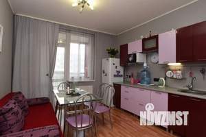 1-к квартира, посуточно, 54м2, 1/1 этаж