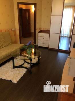 1-к квартира, на длительный срок, 42м2, 5/10 этаж