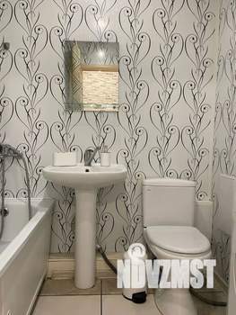 Студия квартира, посуточно, 32м2, 12/15 этаж