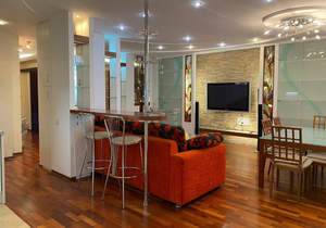 3-к квартира, на длительный срок, 100м2, 8/10 этаж