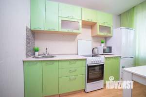 1-к квартира, посуточно, 42м2, 1/1 этаж