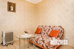 1-к квартира, посуточно, 40м2, 9/16 этаж