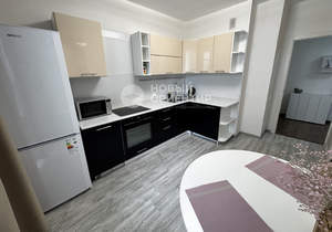 1-к квартира, на длительный срок, 40м2, 8/10 этаж