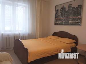 1-к квартира, посуточно, 38м2, 1/5 этаж