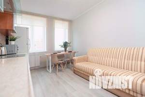 1-к квартира, посуточно, 40м2, 5/35 этаж