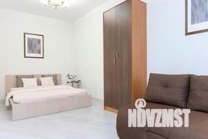 1-к квартира, посуточно, 30м2, 13/20 этаж