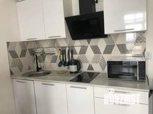 2-к квартира, посуточно, 33м2, 19/25 этаж