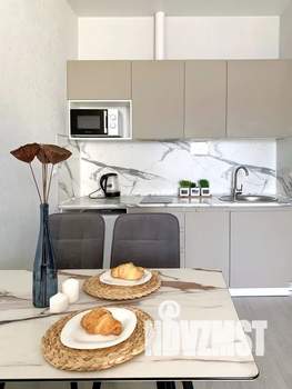 2-к квартира, посуточно, 40м2, 6/25 этаж