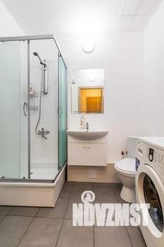 Студия квартира, посуточно, 30м2, 8/14 этаж