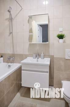 1-к квартира, посуточно, 31м2, 20/25 этаж