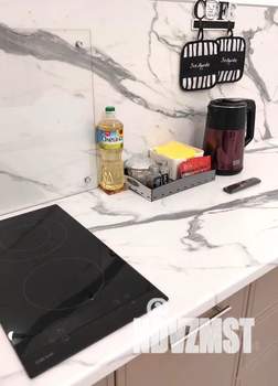 Студия квартира, посуточно, 27м2, 1/12 этаж