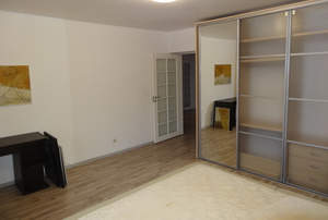 3-к квартира, на длительный срок, 104м2, 4/6 этаж