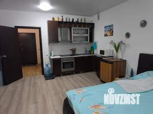 Студия квартира, посуточно, 32м2, 5/8 этаж