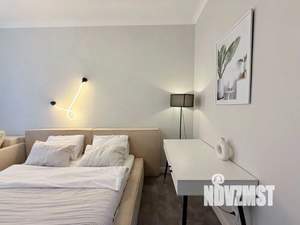 2-к квартира, посуточно, 60м2, 1/1 этаж