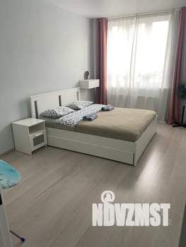 1-к квартира, посуточно, 34м2, 8/25 этаж