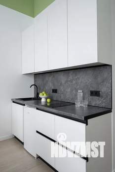 Студия квартира, посуточно, 32м2, 30/30 этаж