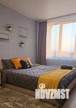 1-к квартира, посуточно, 35м2, 12/25 этаж