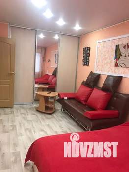 1-к квартира, посуточно, 35м2, 1/5 этаж