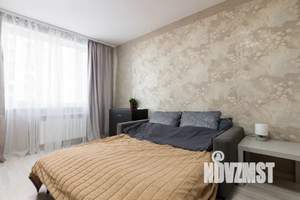 Студия квартира, посуточно, 30м2, 18/35 этаж