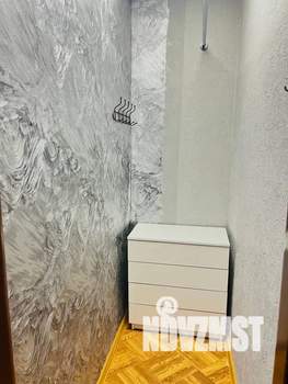 1-к квартира, посуточно, 35м2, 4/9 этаж