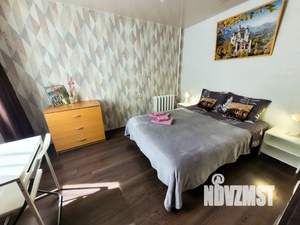 3-к квартира, посуточно, 53м2, 2/5 этаж