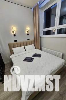 Студия квартира, посуточно, 20м2, 1/25 этаж