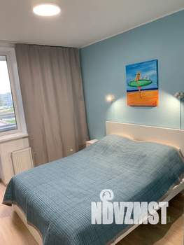 1-к квартира, посуточно, 40м2, 3/25 этаж