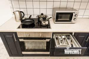 1-к квартира, посуточно, 42м2, 3/10 этаж