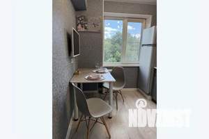 2-к квартира, посуточно, 44м2, 5/5 этаж