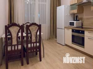 1-к квартира, посуточно, 47м2, 8/19 этаж