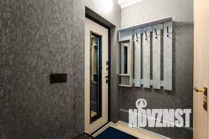 1-к квартира, посуточно, 33м2, 6/16 этаж