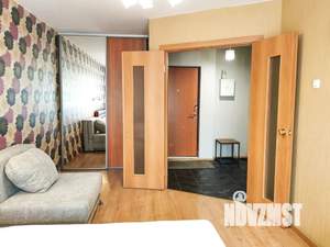 1-к квартира, посуточно, 40м2, 4/9 этаж