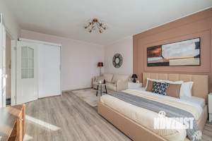 1-к квартира, посуточно, 61м2, 1/1 этаж