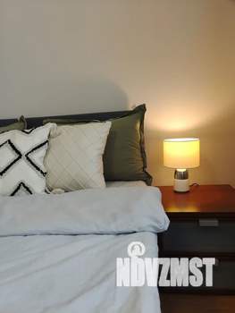 2-к квартира, посуточно, 40м2, 23/25 этаж