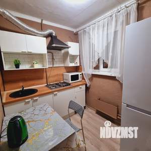 2-к квартира, посуточно, 37м2, 2/9 этаж