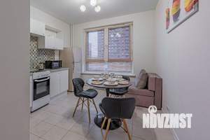 1-к квартира, посуточно, 37м2, 1/1 этаж