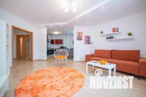 3-к квартира, посуточно, 100м2, 2/7 этаж