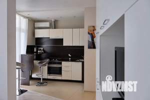 Студия квартира, посуточно, 31м2, 11/25 этаж