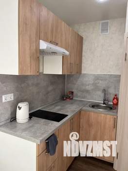 Студия квартира, посуточно, 22м2, 1/9 этаж