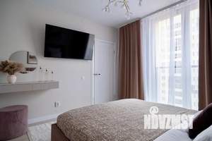 1-к квартира, посуточно, 39м2, 10/18 этаж