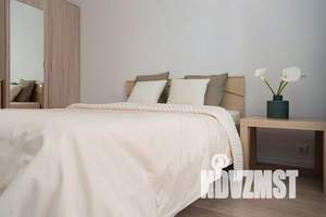1-к квартира, посуточно, 43м2, 4/25 этаж