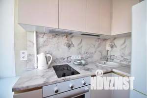 1-к квартира, посуточно, 35м2, 9/10 этаж