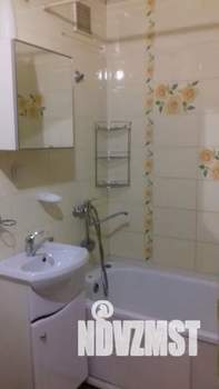 1-к квартира, посуточно, 32м2, 3/6 этаж