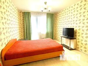 1-к квартира, посуточно, 35м2, 7/10 этаж