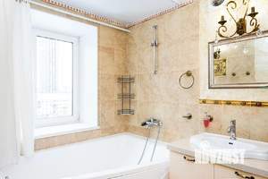 2-к квартира, посуточно, 63м2, 1/1 этаж