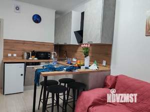 1-к квартира, посуточно, 49м2, 1/1 этаж