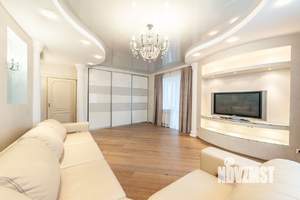 2-к квартира, на длительный срок, 90м2, 3/25 этаж